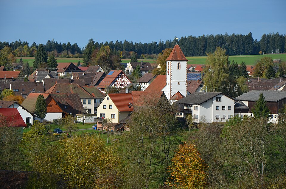 Wärmepumpe-Gurus in Aichhalden – Ansicht von Aichhalden (Foto: Beckmann r) Wärmepumpe-Gurus in Aichhalden – Ansicht von Aichhalden