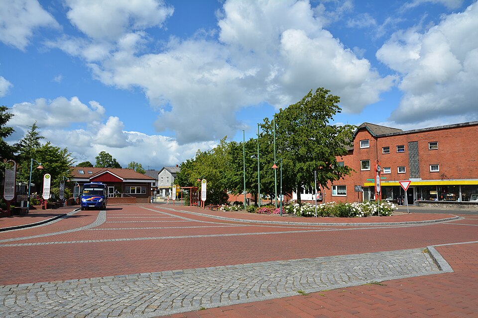 Wärmepumpe-Gurus in Albersdorf – Ansicht von Albersdorf (Foto: Nightflyer) Wärmepumpe-Gurus in Albersdorf – Ansicht von Albersdorf