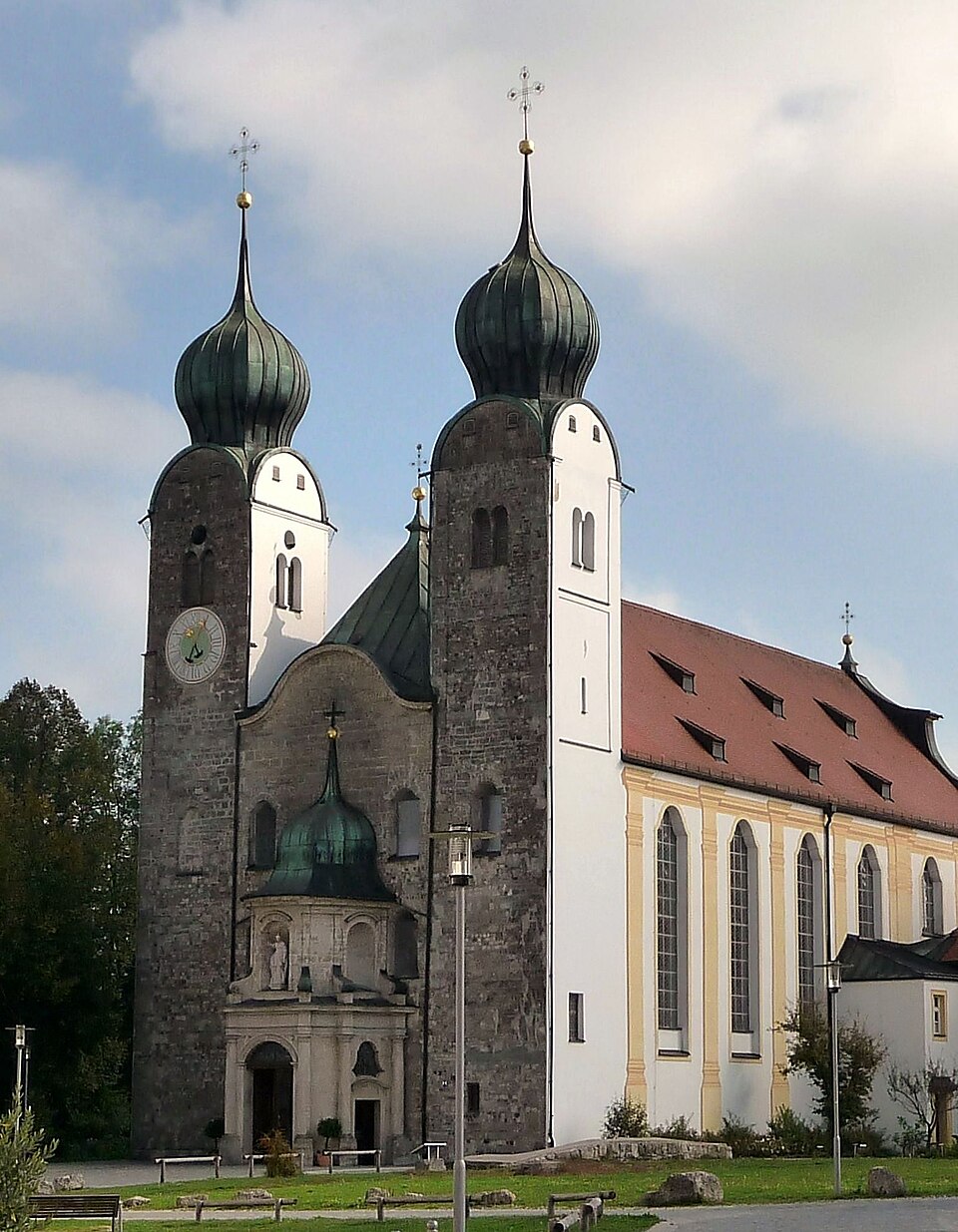 Wärmepumpe-Gurus in Altenmarkt a. d. Alz – Ansicht von Altenmarkt a. d. Alz (Foto: Konrad Lackerbeck) Wärmepumpe-Gurus in Altenmarkt a. d. Alz – Ansicht von Altenmarkt a. d. Alz