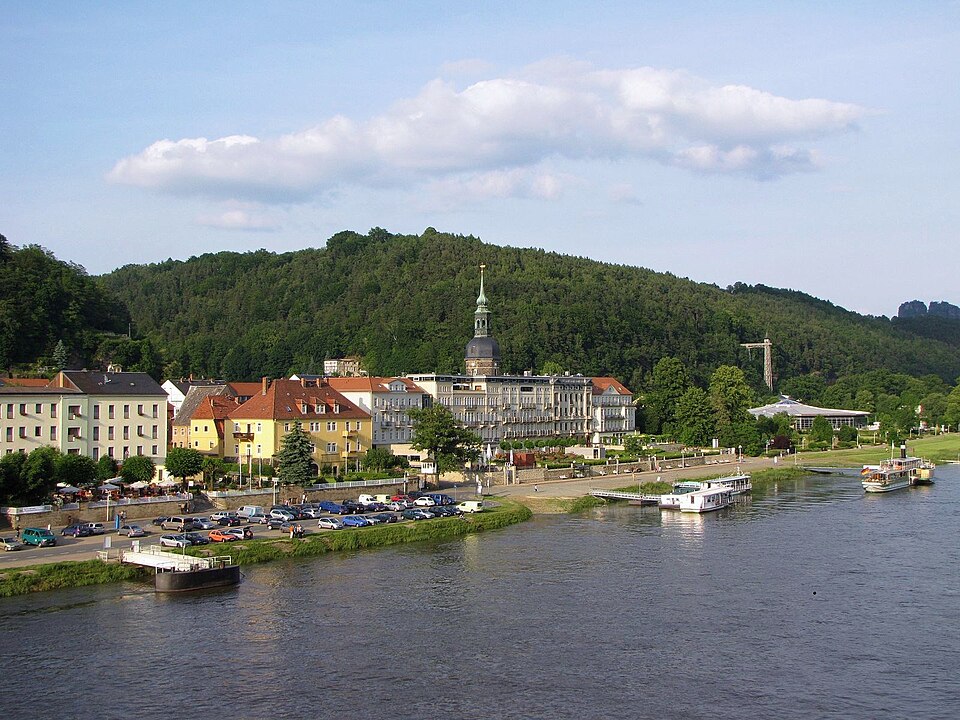 Wärmepumpe-Gurus in Bad Schandau – Ansicht von Bad Schandau (Foto: Dirk Schmidt) Wärmepumpe-Gurus in Bad Schandau – Ansicht von Bad Schandau