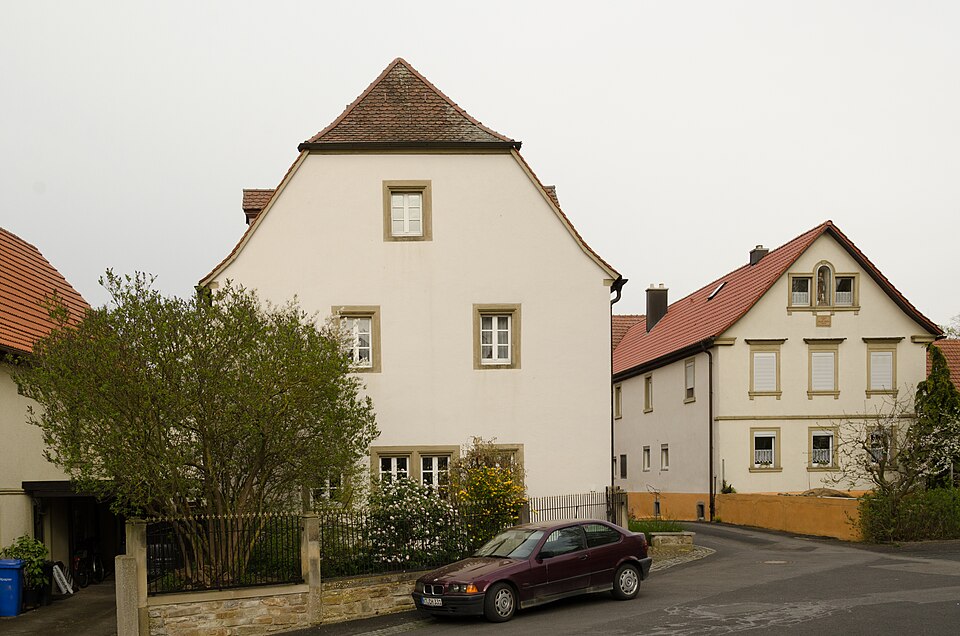 Wärmepumpe-Gurus in Bergtheim – Ansicht von Bergtheim (Foto: Tilman2007) Wärmepumpe-Gurus in Bergtheim – Ansicht von Bergtheim