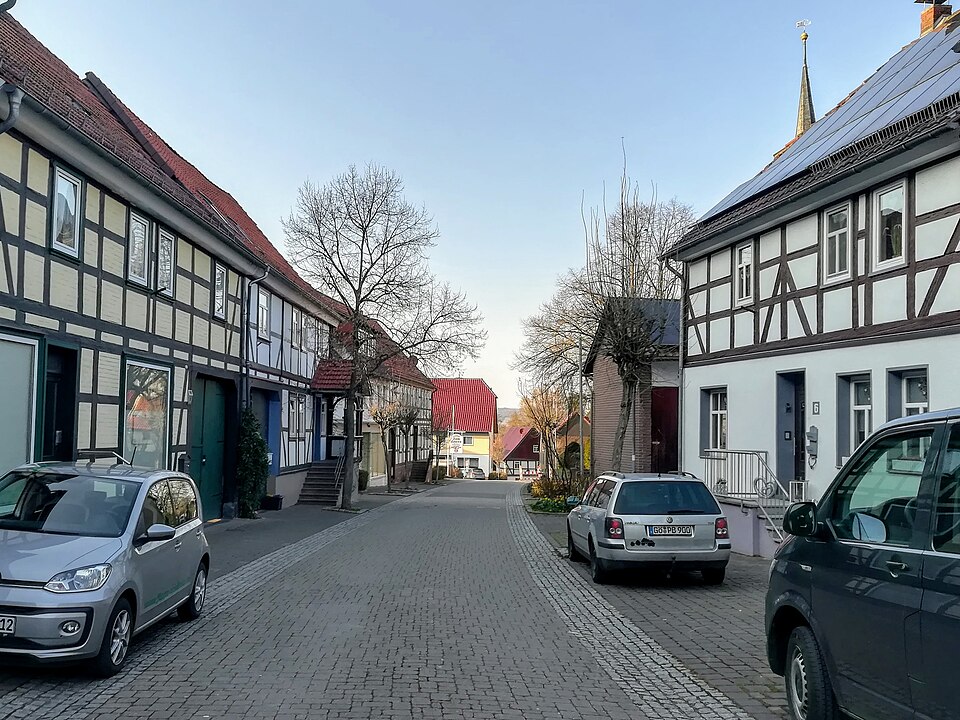 Wärmepumpe-Gurus in Bilshausen – Ansicht von Bilshausen (Foto: Nemracc) Wärmepumpe-Gurus in Bilshausen – Ansicht von Bilshausen