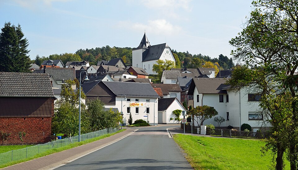 Wärmepumpe-Gurus in Bischoffen – Kirche (Foto: Hydro) Kirche in Bischoffen – Wärmepumpe-Gurus vermittelt Fachbetriebe in Bischoffen