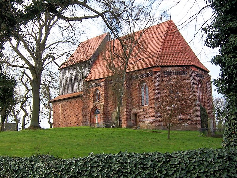Wärmepumpe-Gurus in Bobitz – Kirche (Foto: Ch.Pagenkopf) Kirche in Bobitz – Wärmepumpe-Gurus vermittelt Fachbetriebe in Bobitz