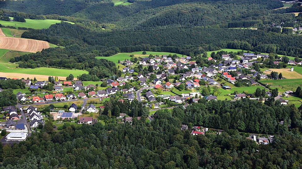 Wärmepumpe-Gurus in Breitscheid – Ansicht von Breitscheid (Foto: Wolkenkratzer) Wärmepumpe-Gurus in Breitscheid – Ansicht von Breitscheid
