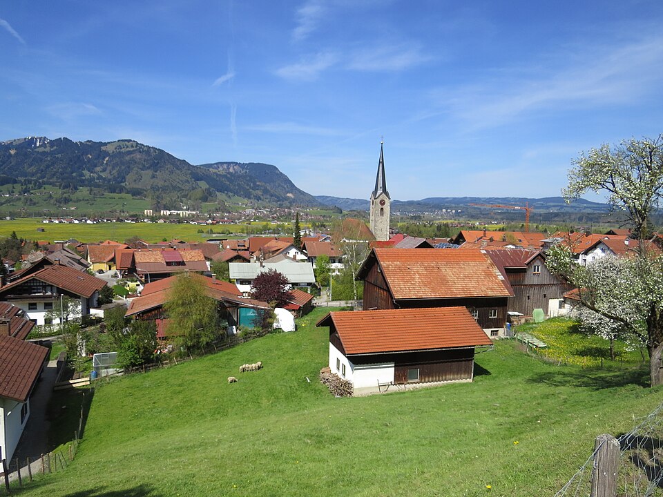 Wärmepumpe-Gurus in Burgberg i. Allgäu – Ansicht von Burgberg i. Allgäu (Foto: Flodur63) Wärmepumpe-Gurus in Burgberg i. Allgäu – Ansicht von Burgberg i. Allgäu