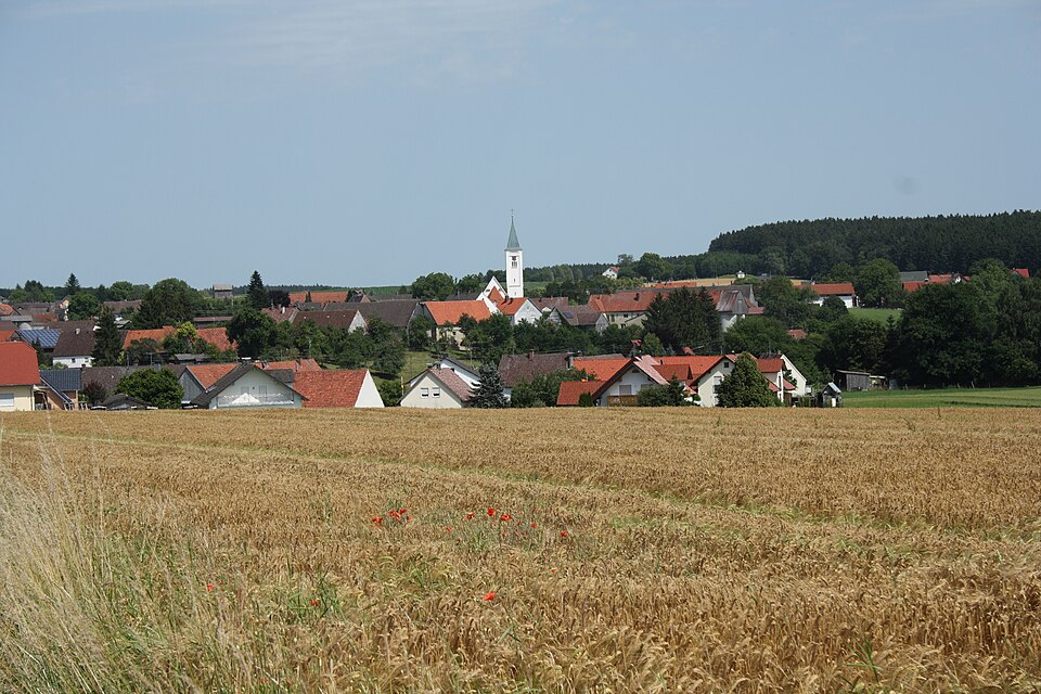 Wärmepumpe-Gurus in Burtenbach – Ansicht von Burtenbach (Foto: GFreihalter) Wärmepumpe-Gurus in Burtenbach – Ansicht von Burtenbach