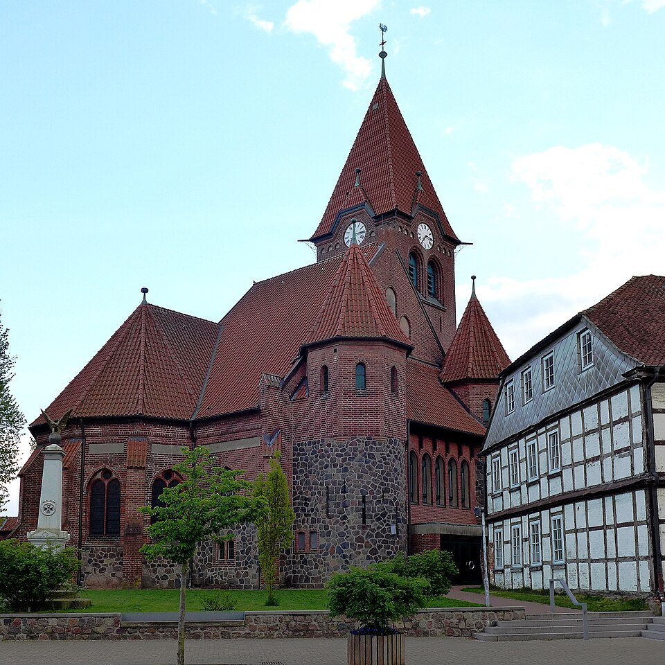 Wärmepumpe-Gurus in Dahlenburg – Ansicht von Dahlenburg (Foto: Oxfordian Kissuth) Wärmepumpe-Gurus in Dahlenburg – Ansicht von Dahlenburg