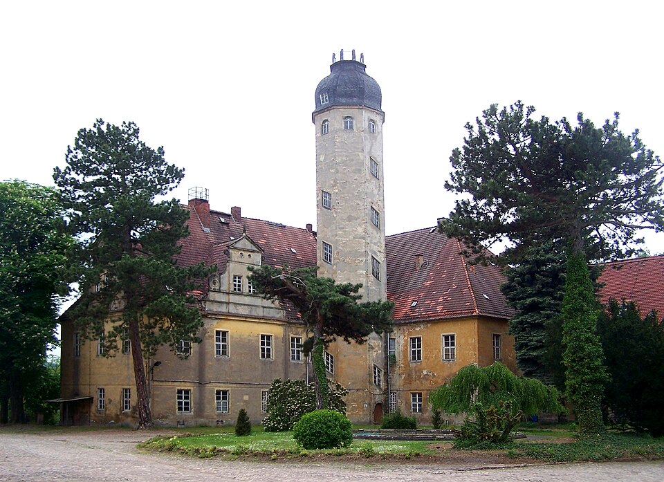 Wärmepumpe-Gurus in Diera-Zehren – Ansicht von Diera-Zehren (Foto: X-Weinzar) Wärmepumpe-Gurus in Diera-Zehren – Ansicht von Diera-Zehren