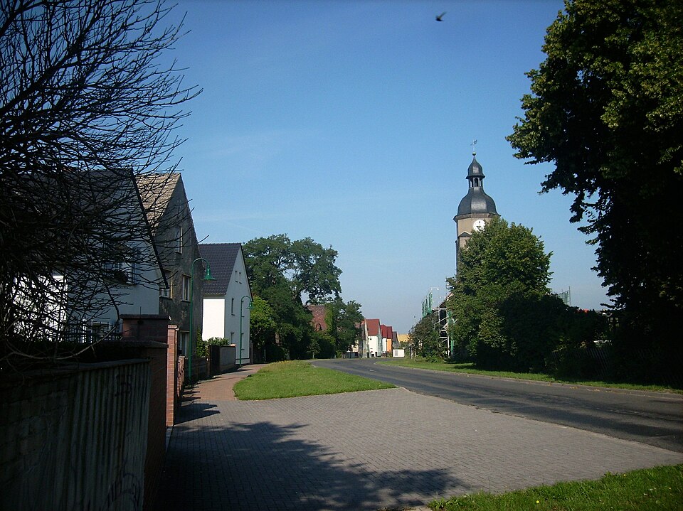 Wärmepumpe-Gurus in Doberschütz – Ansicht von Doberschütz (Foto: Jwaller) Wärmepumpe-Gurus in Doberschütz – Ansicht von Doberschütz