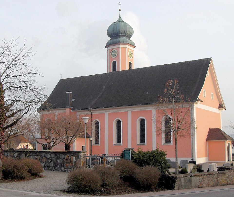 Wärmepumpe-Gurus in Dogern – Kirche (Foto: Rauenstein) Kirche in Dogern – Wärmepumpe-Gurus vermittelt Fachbetriebe in Dogern