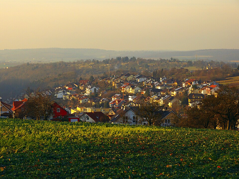 Wärmepumpe-Gurus in Eisingen – Ansicht von Eisingen (Foto: Dg-505) Wärmepumpe-Gurus in Eisingen – Ansicht von Eisingen