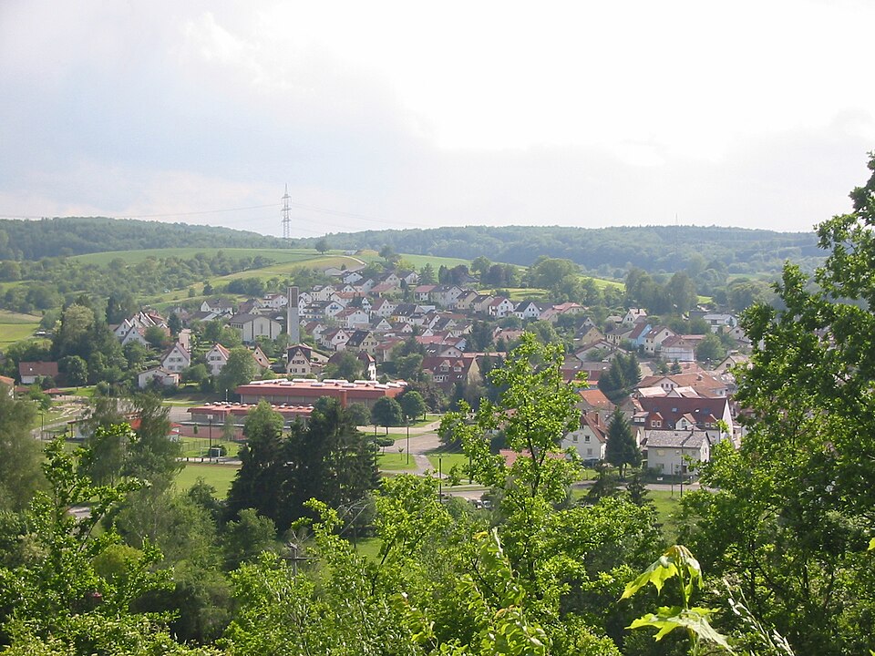 Wärmepumpe-Gurus in Eschelbronn – Panorama (Foto: User:Nicor) Panorama in Eschelbronn – Wärmepumpe-Gurus vermittelt Fachbetriebe in Eschelbronn