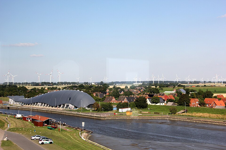 Wärmepumpe-Gurus in Friedrichskoog – Ansicht von Friedrichskoog (Foto: Sujalajus) Wärmepumpe-Gurus in Friedrichskoog – Ansicht von Friedrichskoog