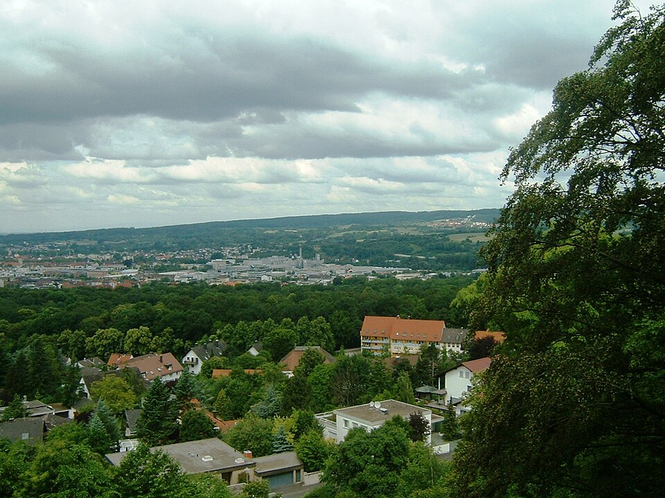 Wärmepumpe-Gurus in Glattbach – Ansicht von Glattbach (Foto: Peng 16:04, 2 June 2009) Wärmepumpe-Gurus in Glattbach – Ansicht von Glattbach