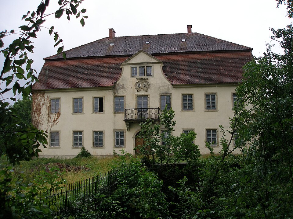 Wärmepumpe-Gurus in Göggingen – Schloss (Foto: Klaus Graf) Schloss in Göggingen – Wärmepumpe-Gurus vermittelt Fachbetriebe in Göggingen