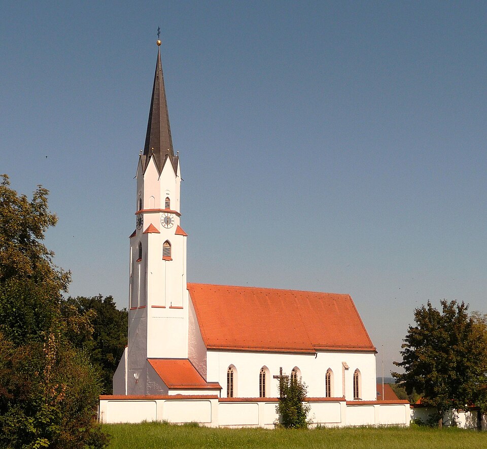 Wärmepumpe-Gurus in Gottfrieding – Pfarrkirche (Foto: Konrad Lackerbeck) Pfarrkirche in Gottfrieding – Wärmepumpe-Gurus vermittelt Fachbetriebe in Gottfrieding