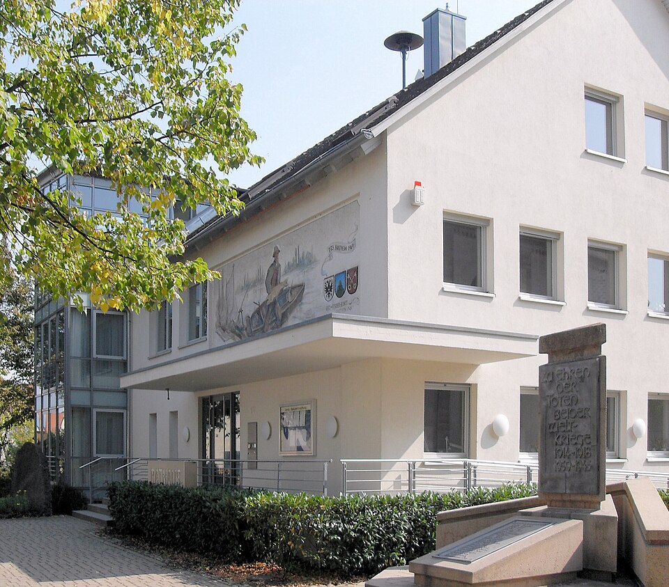 Wärmepumpe-Gurus in Hartheim am Rhein – Rathaus (Foto: Rauenstein) Rathaus in Hartheim am Rhein – Wärmepumpe-Gurus vermittelt Fachbetriebe in Hartheim am Rhein