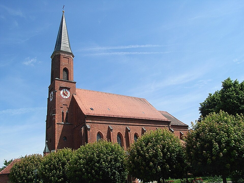 Wärmepumpe-Gurus in Hebertsfelden – Pfarrkirche (Foto: Konrad Lackerbeck) Pfarrkirche in Hebertsfelden – Wärmepumpe-Gurus vermittelt Fachbetriebe in Hebertsfelden