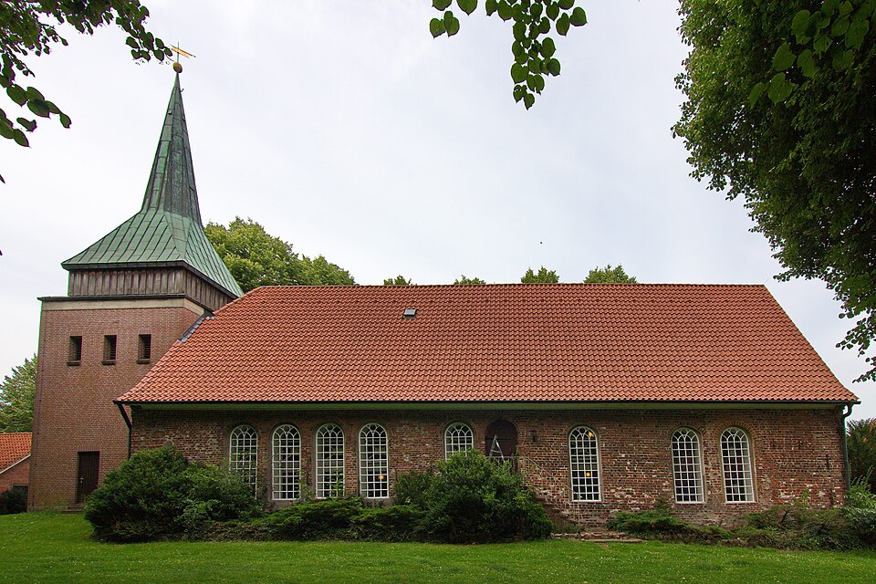 Wärmepumpe-Gurus in Hechthausen – St. Marienkirche (Foto: Losch) St. Marienkirche in Hechthausen – Wärmepumpe-Gurus vermittelt Fachbetriebe in Hechthausen