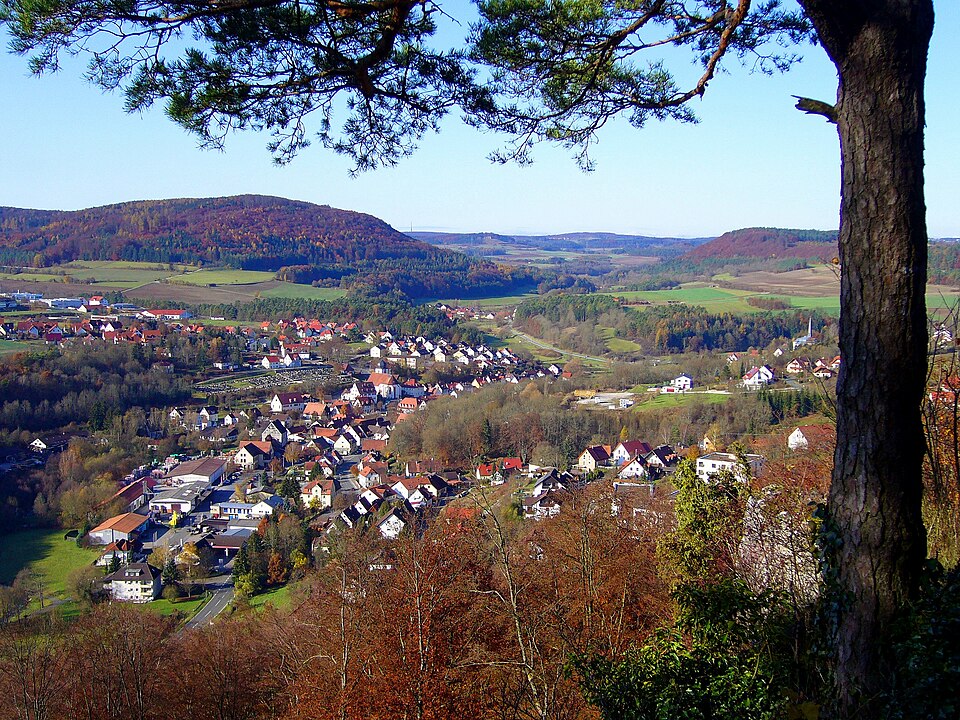 Wärmepumpe-Gurus in Heiligenstadt i. OFr. – Ansicht von Heiligenstadt i. OFr. (Foto: Fraenk91332) Wärmepumpe-Gurus in Heiligenstadt i. OFr. – Ansicht von Heiligenstadt i. OFr.