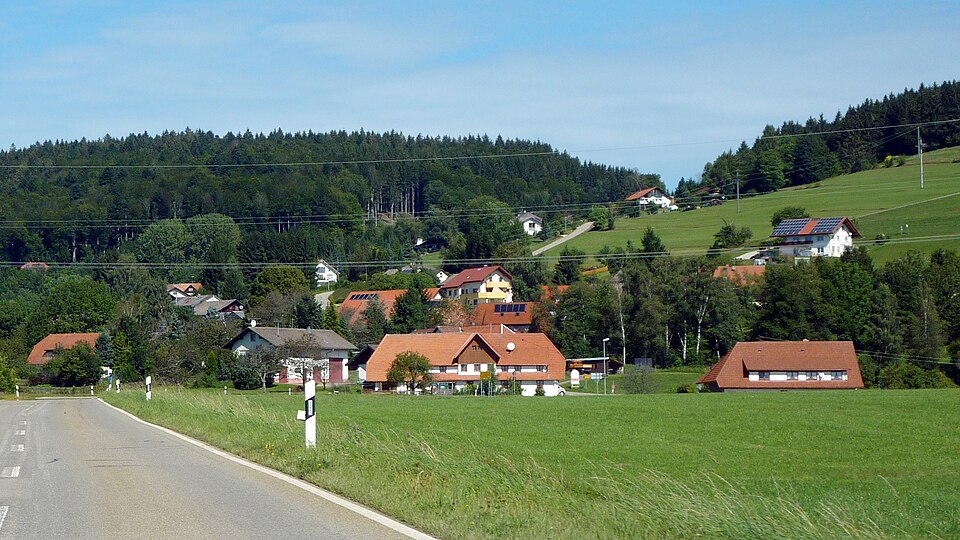 Wärmepumpe-Gurus in Herrischried – Ansicht von Herrischried (Foto: BlueBreezeWiki) Wärmepumpe-Gurus in Herrischried – Ansicht von Herrischried
