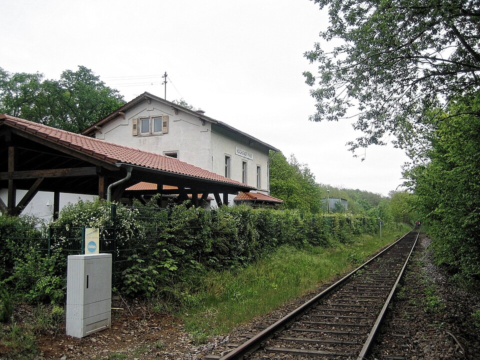 Wärmepumpe-Gurus in Hochstadt – Ansicht von Hochstadt (Foto: Antifaschist 666) Wärmepumpe-Gurus in Hochstadt – Ansicht von Hochstadt