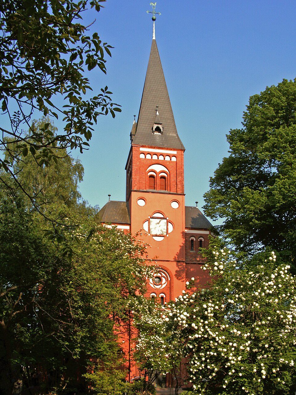 Wärmepumpe-Gurus in Hötensleben – Kirche (Foto: Kirchenfan) Kirche in Hötensleben – Wärmepumpe-Gurus vermittelt Fachbetriebe in Hötensleben