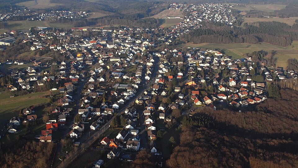 Wärmepumpe-Gurus in Horhausen – Ansicht von Horhausen (Foto: Wolkenkratzer) Wärmepumpe-Gurus in Horhausen – Ansicht von Horhausen