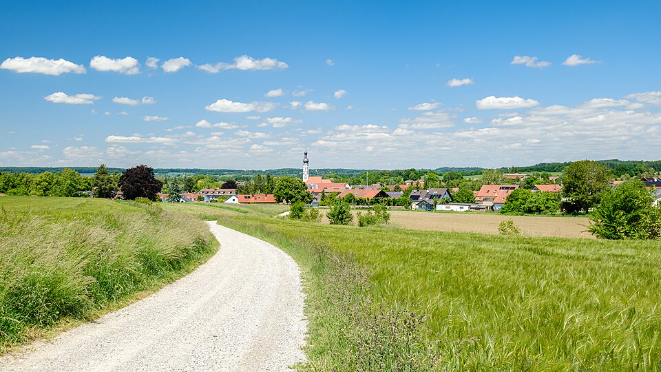 Wärmepumpe-Gurus in Inning a. Ammersee – Ansicht von Inning a. Ammersee (Foto: 2015 Michael 2015) Wärmepumpe-Gurus in Inning a. Ammersee – Ansicht von Inning a. Ammersee