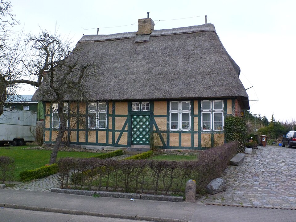 Wärmepumpe-Gurus in Jevenstedt – Ansicht von Jevenstedt (Foto: Wusel007) Wärmepumpe-Gurus in Jevenstedt – Ansicht von Jevenstedt