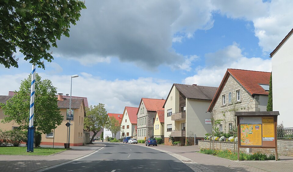 Wärmepumpe-Gurus in Kirchheim – Ansicht von Kirchheim (Foto: Xocolatl) Wärmepumpe-Gurus in Kirchheim – Ansicht von Kirchheim