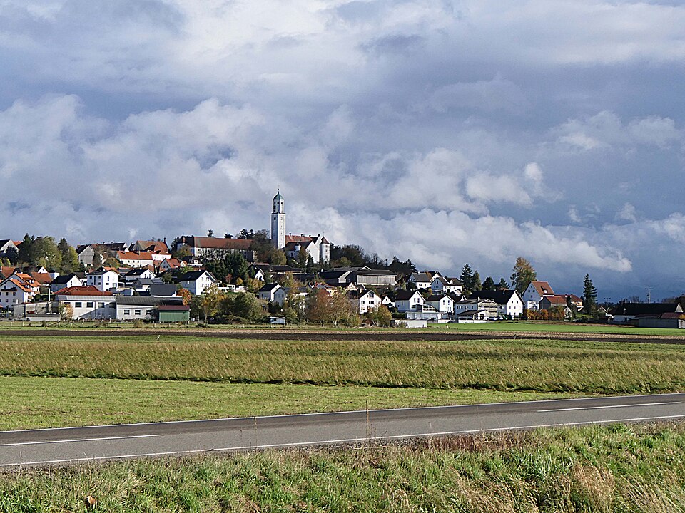 Wärmepumpe-Gurus in Kirchheim i. Schw. – Ansicht von Kirchheim i. Schw. (Foto: Flodur63) Wärmepumpe-Gurus in Kirchheim i. Schw. – Ansicht von Kirchheim i. Schw.