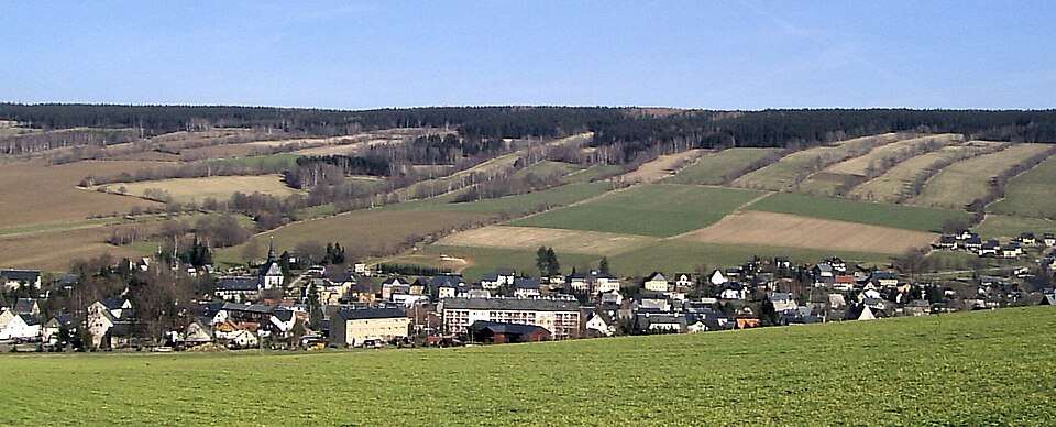 Wärmepumpe-Gurus in Königswalde – Ansicht von Königswalde (Foto: Rauenstein) Wärmepumpe-Gurus in Königswalde – Ansicht von Königswalde