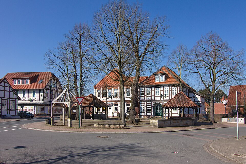 Wärmepumpe-Gurus in Liebenau – Ansicht von Liebenau (Foto: Losch) Wärmepumpe-Gurus in Liebenau – Ansicht von Liebenau