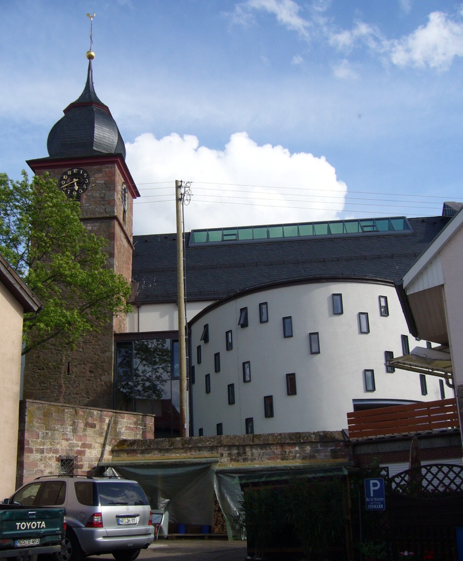 Wärmepumpe-Gurus in Limbach – Pfarrkirche (Foto: Gunther Seibold) Pfarrkirche in Limbach – Wärmepumpe-Gurus vermittelt Fachbetriebe in Limbach