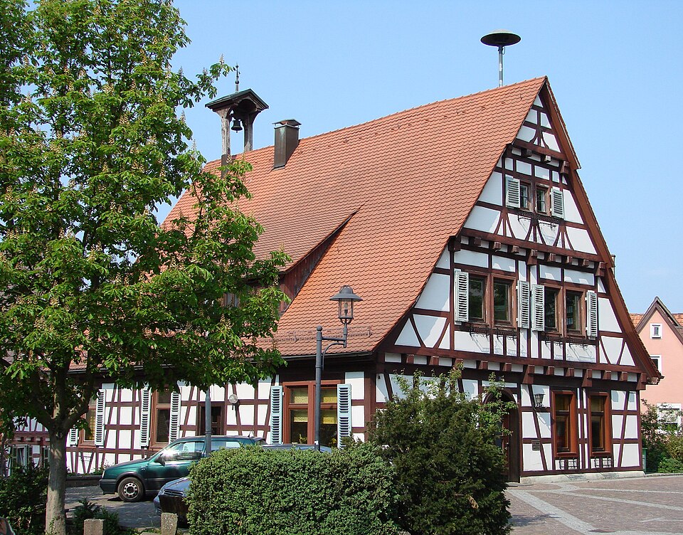 Wärmepumpe-Gurus in Mönsheim – Ansicht von Mönsheim (Foto: Mussklprozz) Wärmepumpe-Gurus in Mönsheim – Ansicht von Mönsheim