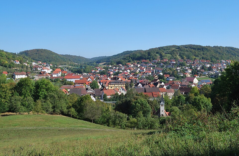 Wärmepumpe-Gurus in Mulfingen – Ansicht von Mulfingen (Foto: Harke) Wärmepumpe-Gurus in Mulfingen – Ansicht von Mulfingen