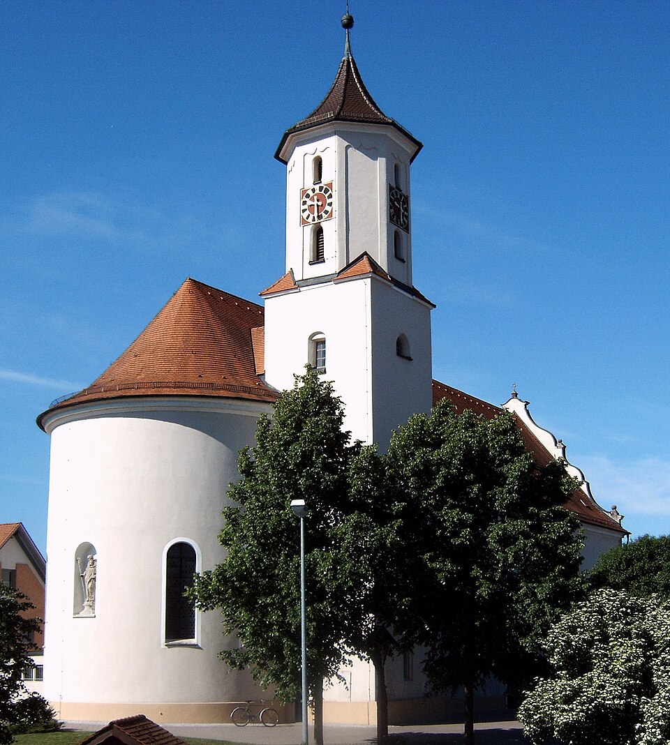 Wärmepumpe-Gurus in Neuler – Kirche (Foto: dealerofsalvation) Kirche in Neuler – Wärmepumpe-Gurus vermittelt Fachbetriebe in Neuler