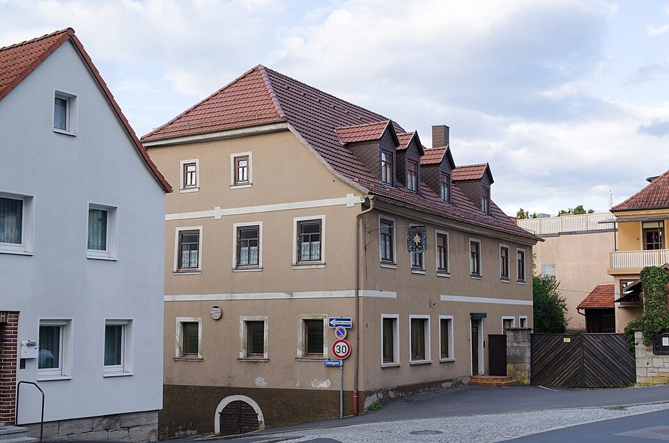 Wärmepumpe-Gurus in Nüdlingen – Ansicht von Nüdlingen (Foto: Tilman2007) Wärmepumpe-Gurus in Nüdlingen – Ansicht von Nüdlingen