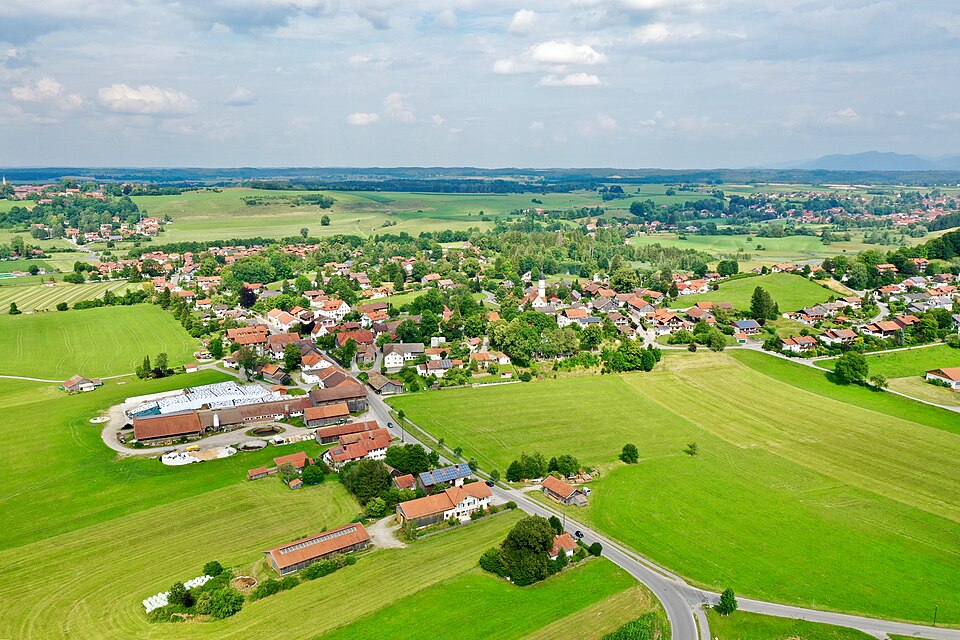 Wärmepumpe-Gurus in Oberhausen – Luftbild (Foto: Lothur) Luftbild in Oberhausen – Wärmepumpe-Gurus vermittelt Fachbetriebe in Oberhausen
