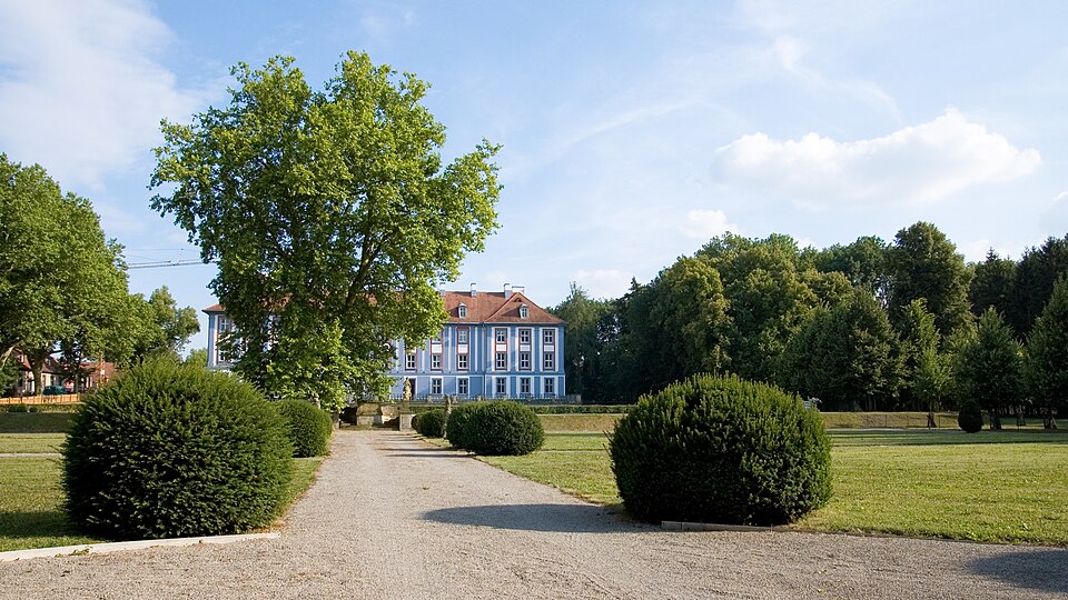 Wärmepumpe-Gurus in Obernzenn – Schloss (Foto: Simon Koopmann) Schloss in Obernzenn – Wärmepumpe-Gurus vermittelt Fachbetriebe in Obernzenn