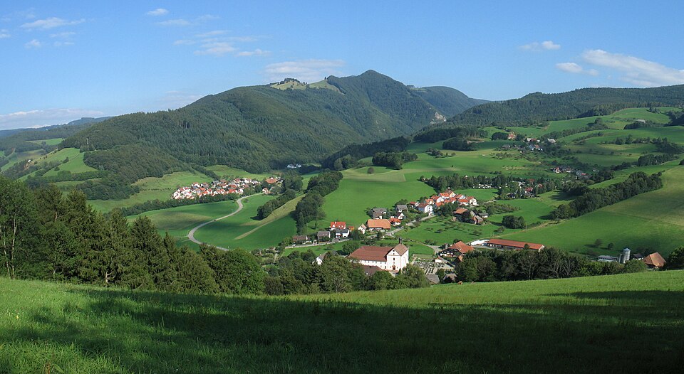 Wärmepumpe-Gurus in Oberried – Ansicht von Oberried (Foto: Thomwiesel) Wärmepumpe-Gurus in Oberried – Ansicht von Oberried