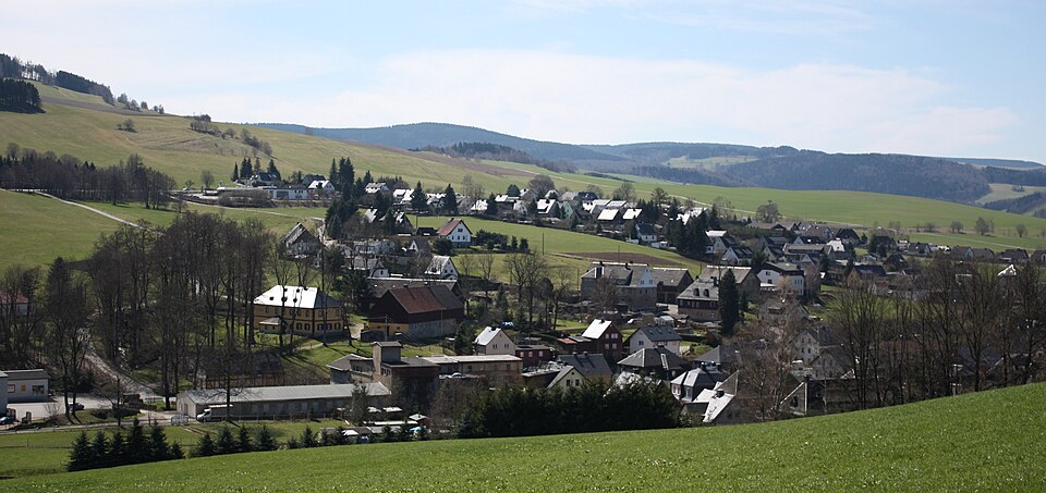 Wärmepumpe-Gurus in Raschau-Markersbach – Ansicht von Raschau-Markersbach (Foto: Devilsanddust) Wärmepumpe-Gurus in Raschau-Markersbach – Ansicht von Raschau-Markersbach
