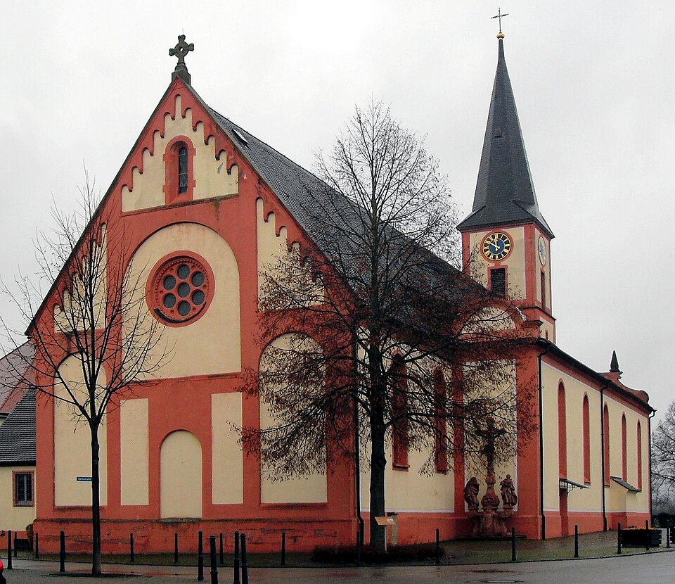 Wärmepumpe-Gurus in Rust – Kirche (Foto: Rauenstein) Kirche in Rust – Wärmepumpe-Gurus vermittelt Fachbetriebe in Rust