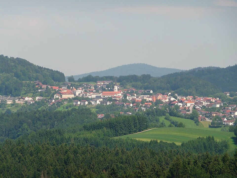 Wärmepumpe-Gurus in Schönberg – Ansicht von Schönberg (Foto: Konrad Lackerbeck) Wärmepumpe-Gurus in Schönberg – Ansicht von Schönberg