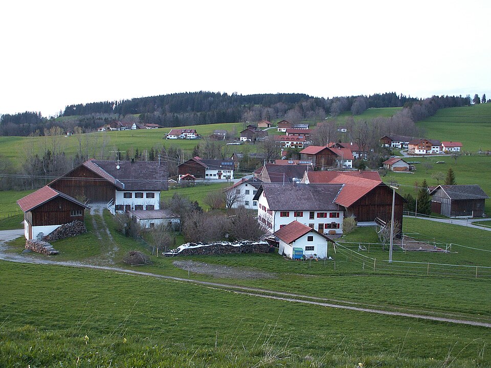Wärmepumpe-Gurus in Stötten a. Auerberg – Ansicht von Stötten a. Auerberg (Foto: Flodur63) Wärmepumpe-Gurus in Stötten a. Auerberg – Ansicht von Stötten a. Auerberg