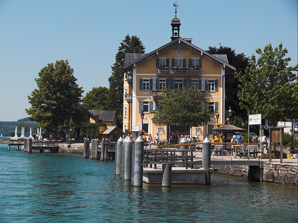 Wärmepumpe-Gurus in Tegernsee – Ansicht von Tegernsee (Foto: Kassandro) Wärmepumpe-Gurus in Tegernsee – Ansicht von Tegernsee