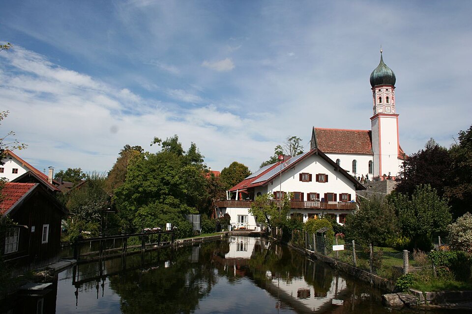 Wärmepumpe-Gurus in Uffing a. Staffelsee – Ansicht von Uffing a. Staffelsee (Foto: Dave.Dunford) Wärmepumpe-Gurus in Uffing a. Staffelsee – Ansicht von Uffing a. Staffelsee
