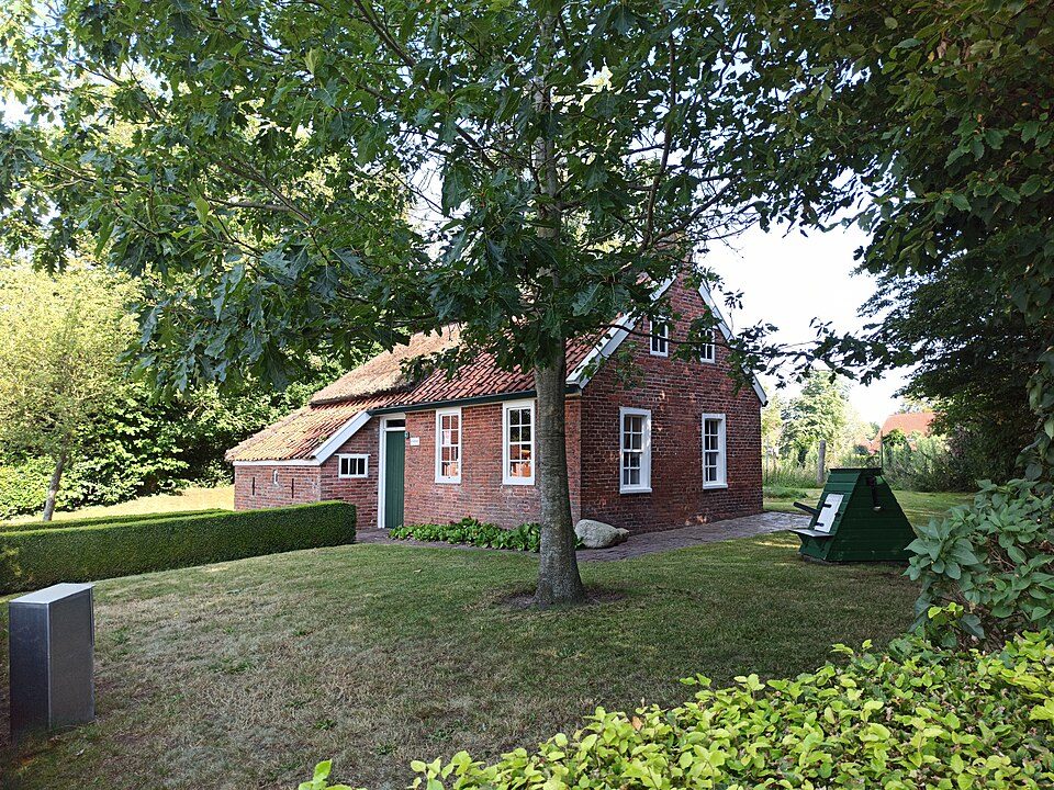 Wärmepumpe-Gurus in Upgant-Schott – Gulfhaus Müllerhaus (Foto: Klinkenborg) Gulfhaus Müllerhaus in Upgant-Schott – Wärmepumpe-Gurus vermittelt Fachbetriebe in Upgant-Schott
